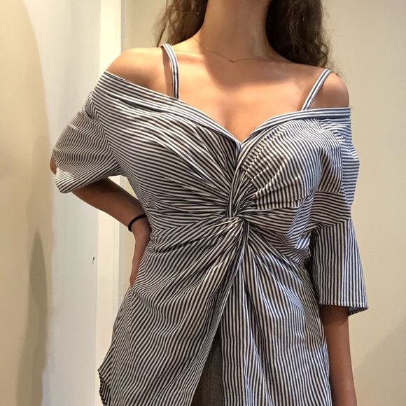 Zara Off the Shoulder Top - Picture 2 of 6